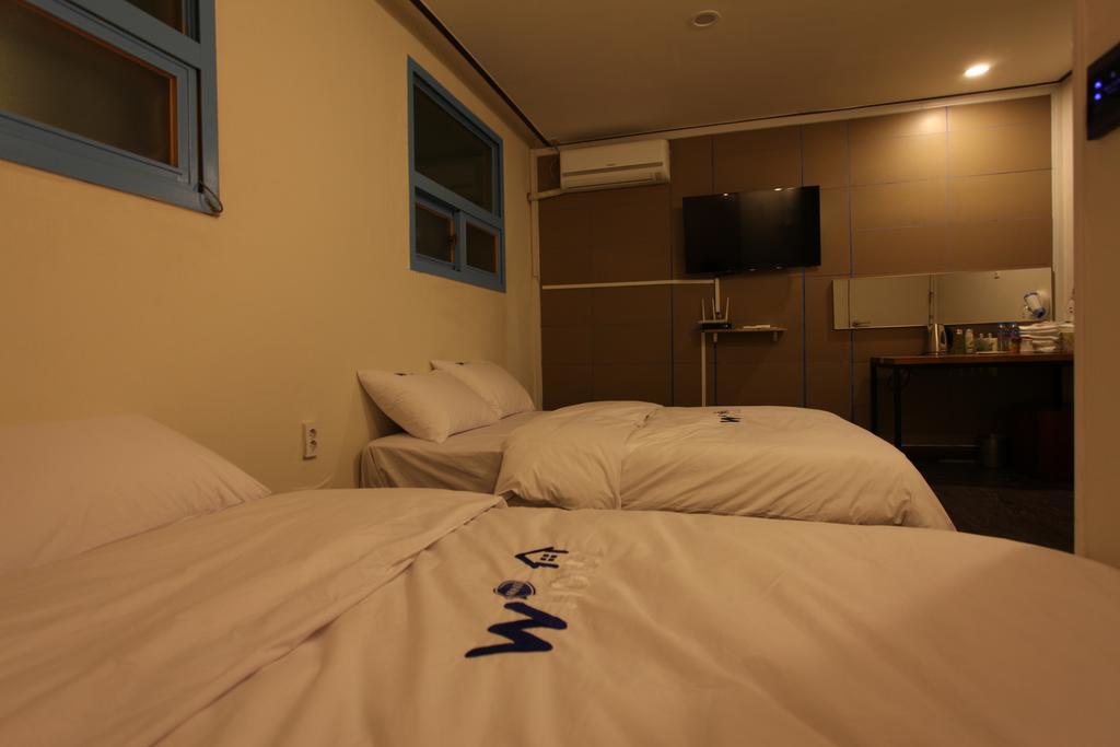 סיאול W Mini Hotel Dongdaemoon מראה חיצוני תמונה