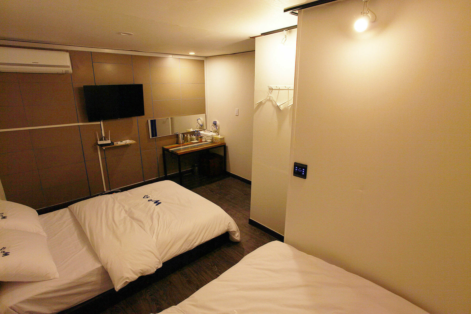 סיאול W Mini Hotel Dongdaemoon מראה חיצוני תמונה